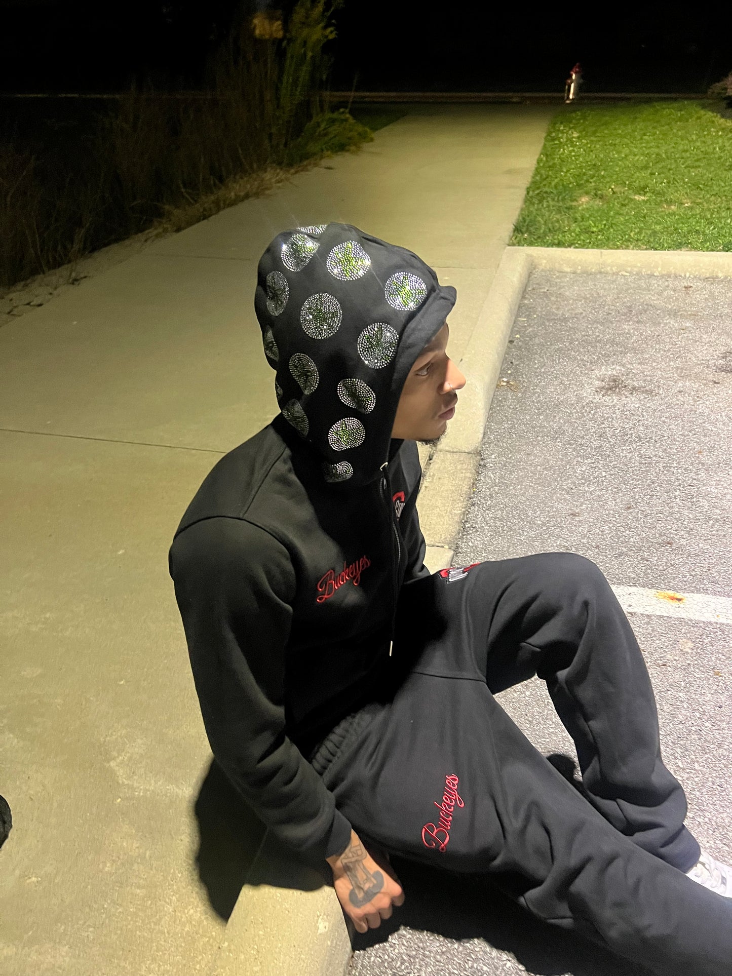 BLACK OSU SWEATSUIT